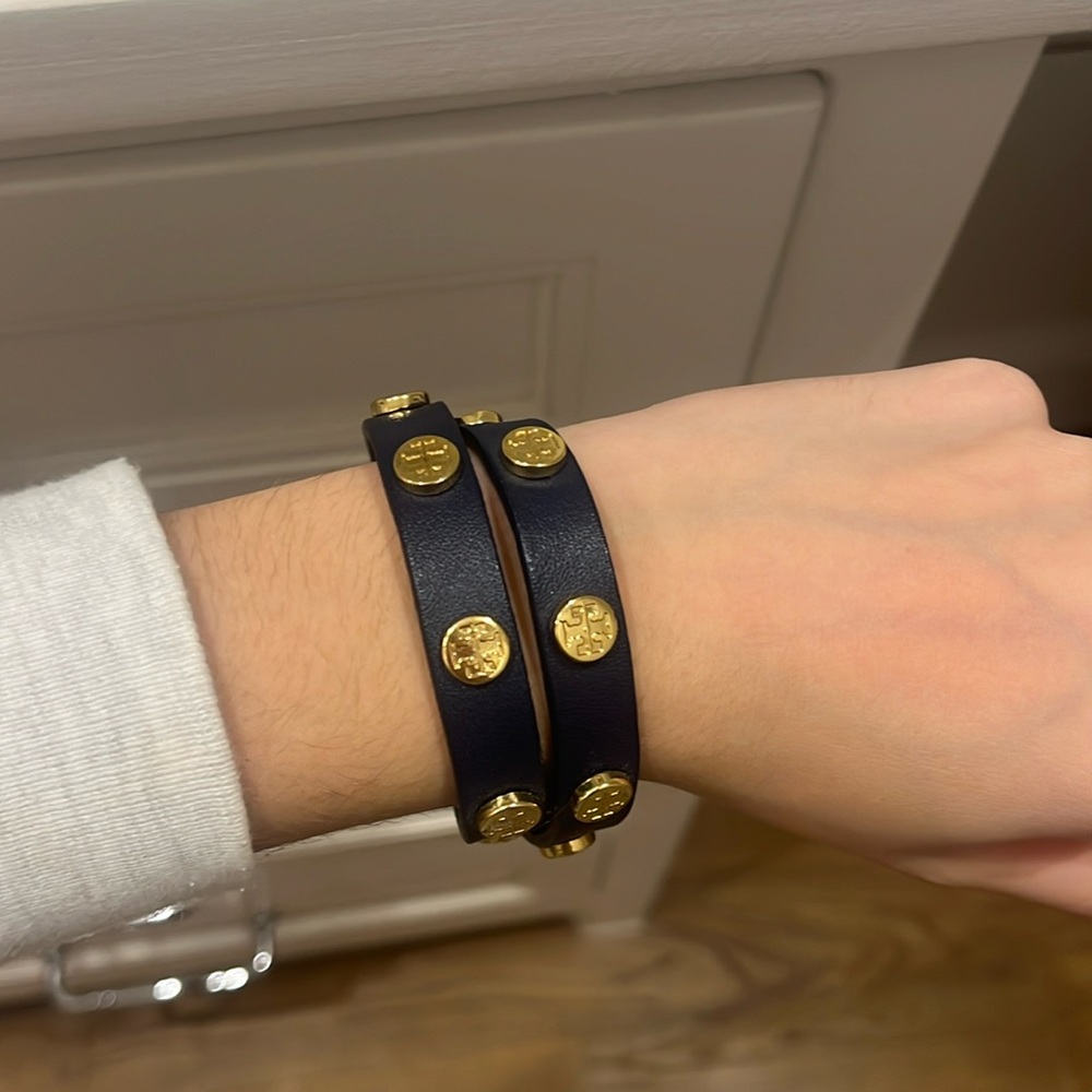 Navy Tory Burch bracelet